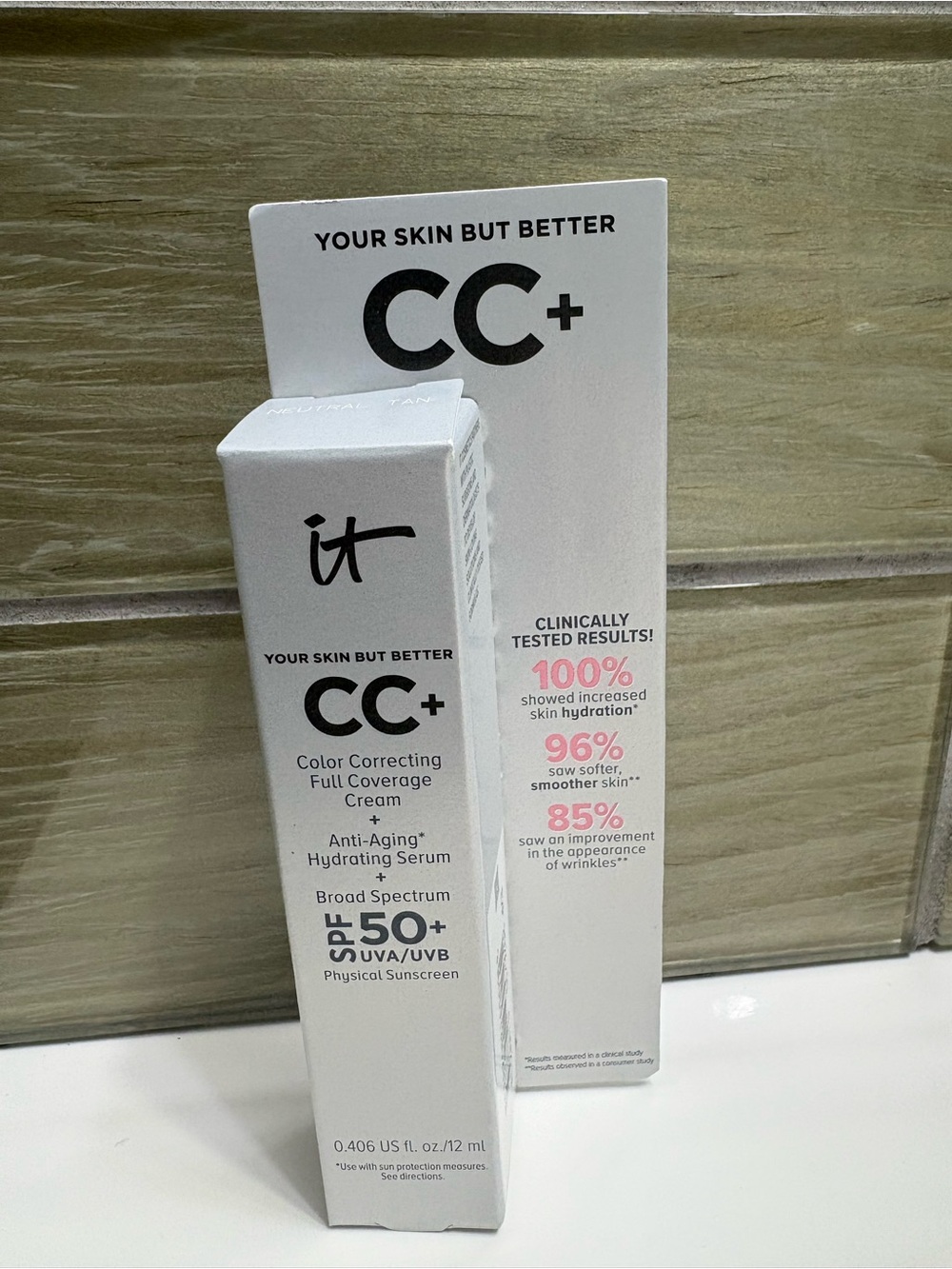 IT Cosmetics CC+ Color Correcting Full Coverage Cream SPF 50+